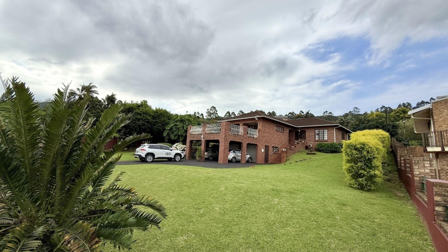 4 Bedroom Property for Sale in Chase Valley Heights KwaZulu-Natal