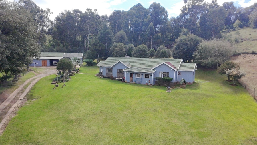 8 Bedroom Property for Sale in Mooi River KwaZulu-Natal