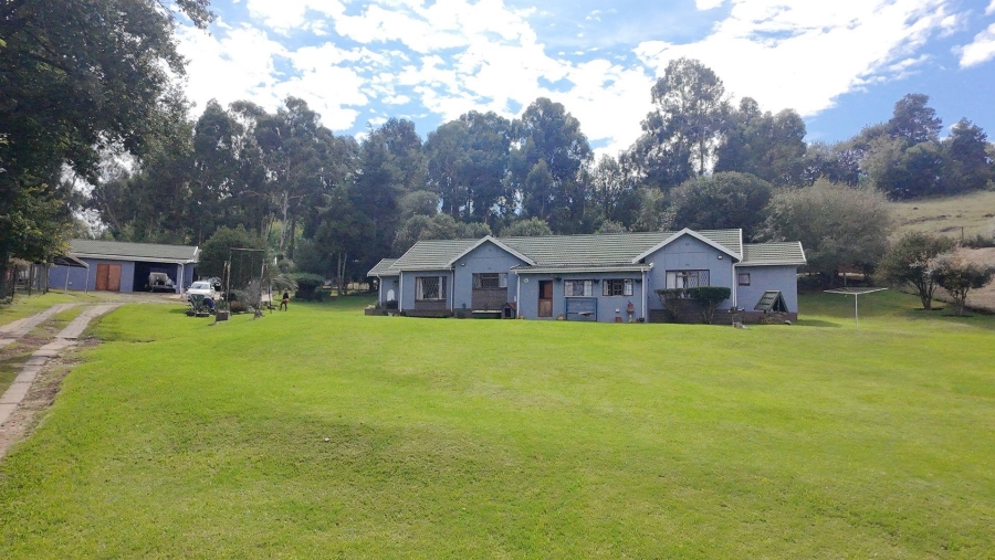 8 Bedroom Property for Sale in Mooi River KwaZulu-Natal