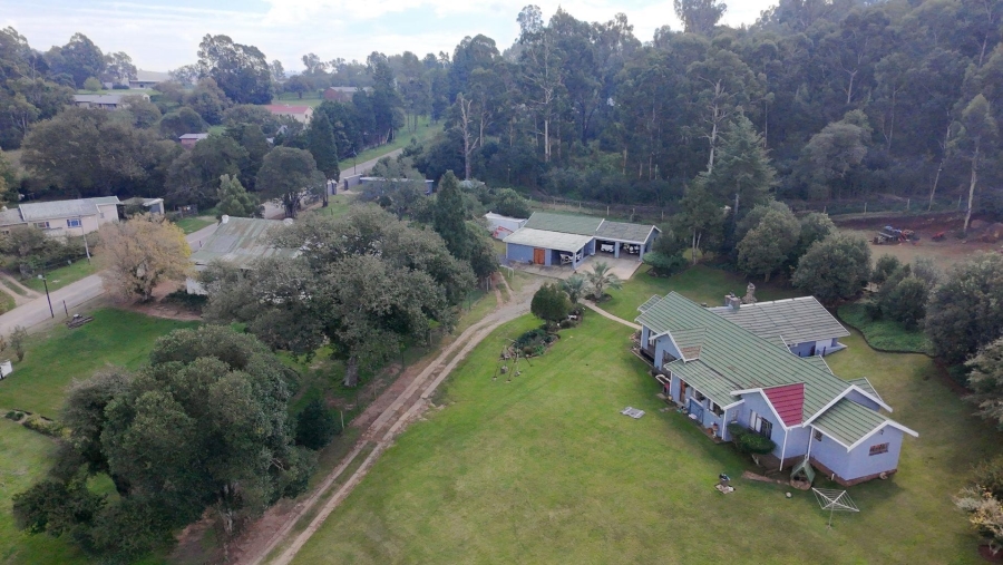 8 Bedroom Property for Sale in Mooi River KwaZulu-Natal