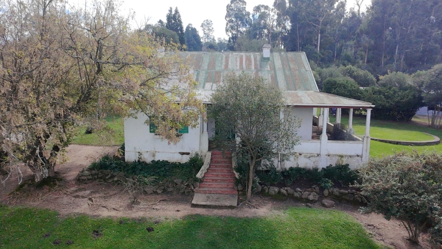 8 Bedroom Property for Sale in Mooi River KwaZulu-Natal