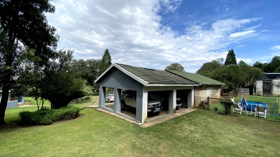 8 Bedroom Property for Sale in Mooi River KwaZulu-Natal