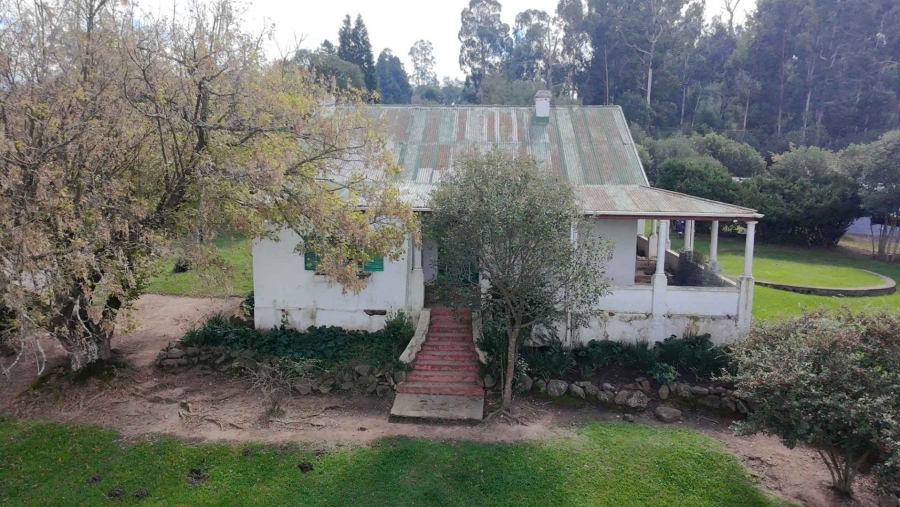 8 Bedroom Property for Sale in Mooi River KwaZulu-Natal