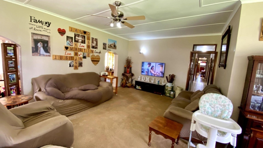8 Bedroom Property for Sale in Mooi River KwaZulu-Natal