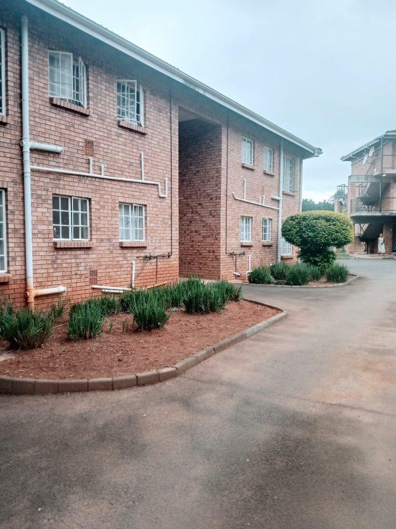2 Bedroom Property for Sale in Prestbury KwaZulu-Natal