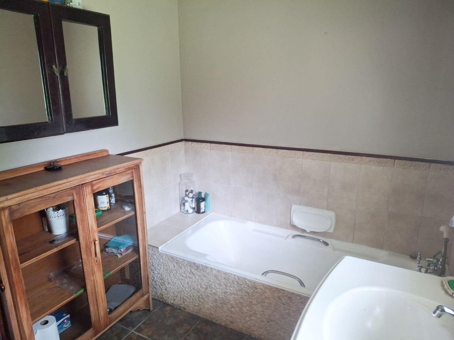 Commercial Property for Sale in Howick Rural KwaZulu-Natal