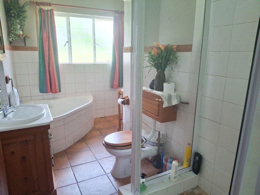 Commercial Property for Sale in Howick Rural KwaZulu-Natal