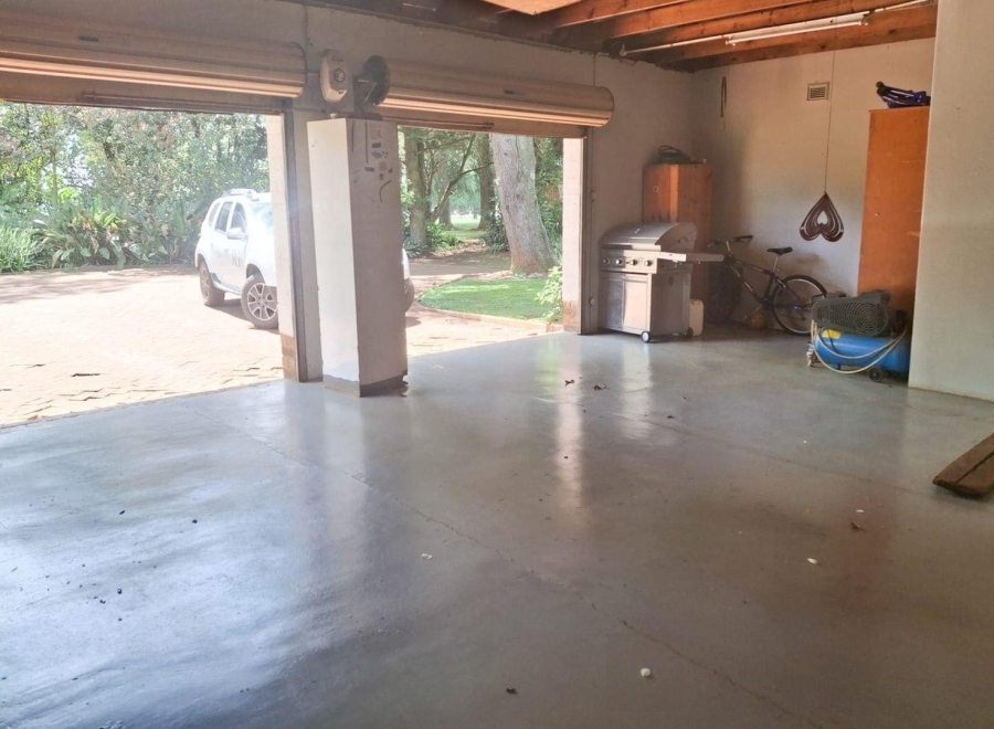 Commercial Property for Sale in Howick Rural KwaZulu-Natal