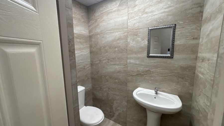 To Let Commercial Property for Rent in Hilton Central KwaZulu-Natal