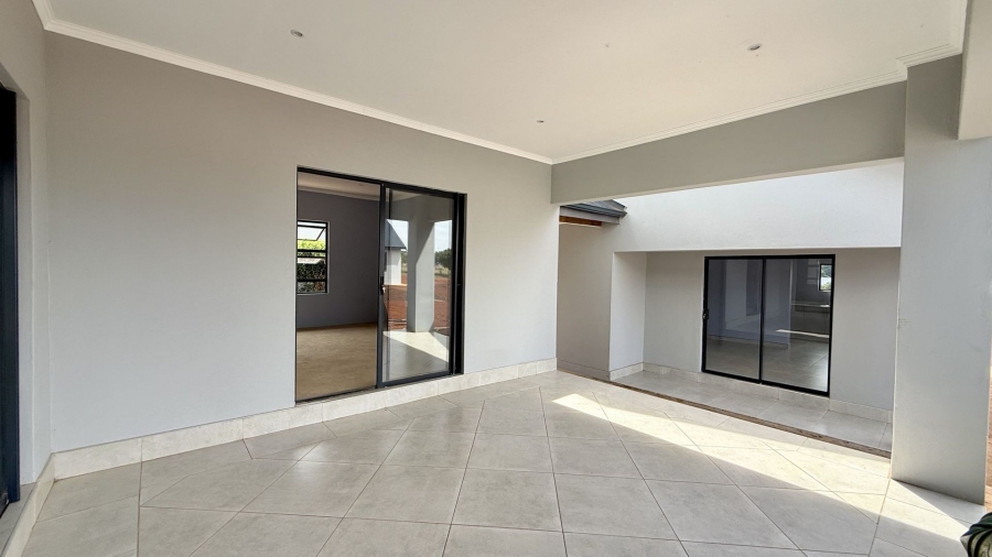 5 Bedroom Property for Sale in River Goose Estate KwaZulu-Natal