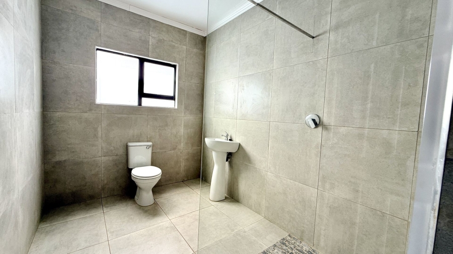 5 Bedroom Property for Sale in River Goose Estate KwaZulu-Natal