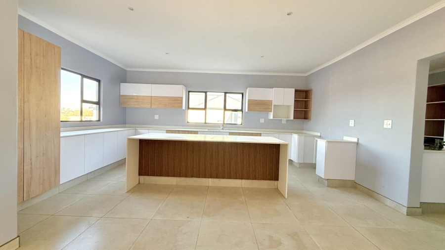 5 Bedroom Property for Sale in River Goose Estate KwaZulu-Natal