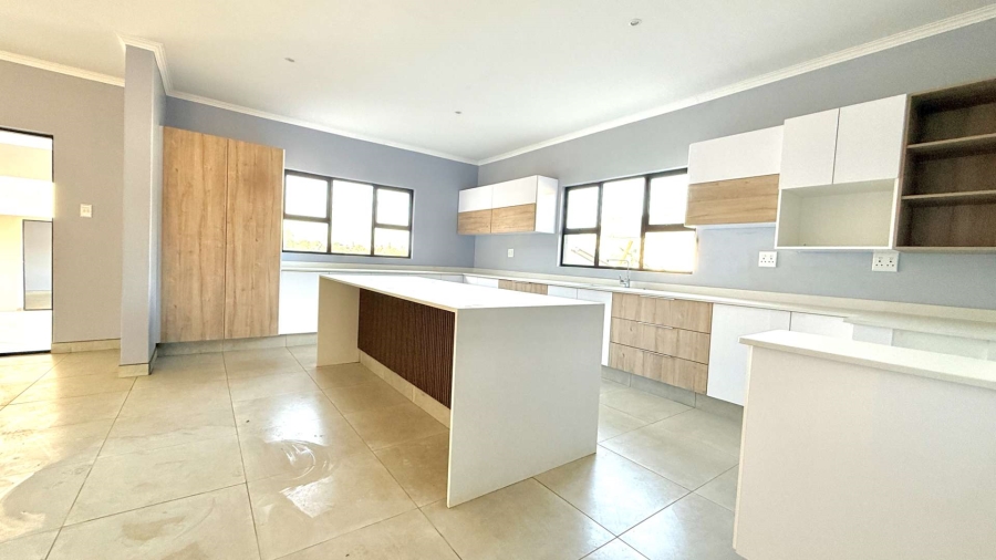 5 Bedroom Property for Sale in River Goose Estate KwaZulu-Natal
