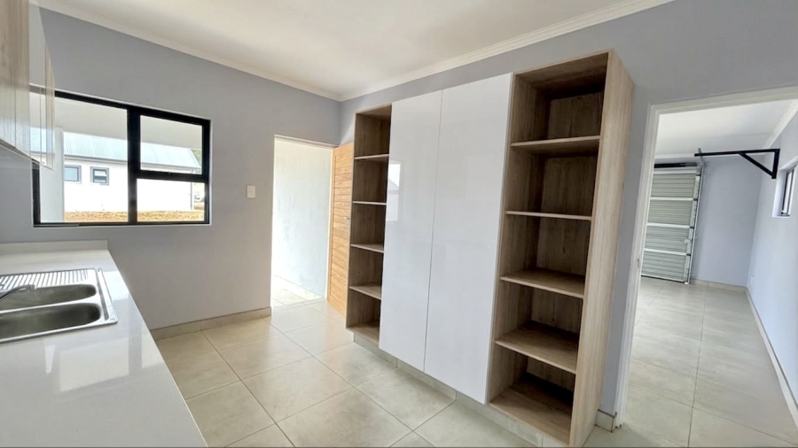 5 Bedroom Property for Sale in River Goose Estate KwaZulu-Natal