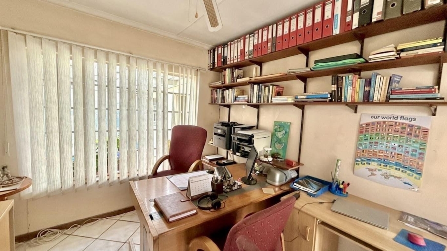 4 Bedroom Property for Sale in Oak Park KwaZulu-Natal