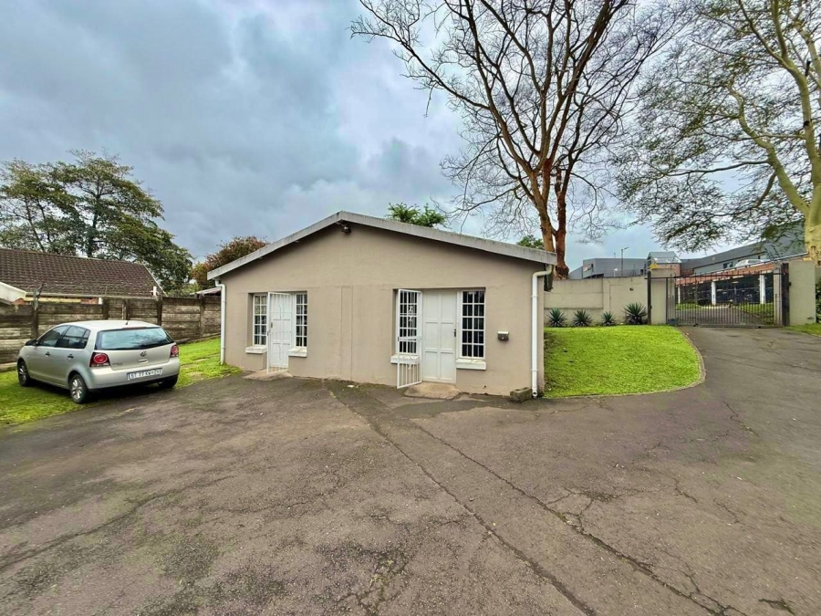 Commercial Property for Sale in Scottsville KwaZulu-Natal