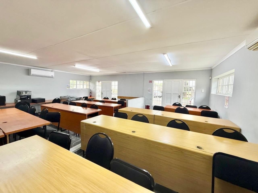 Commercial Property for Sale in Scottsville KwaZulu-Natal
