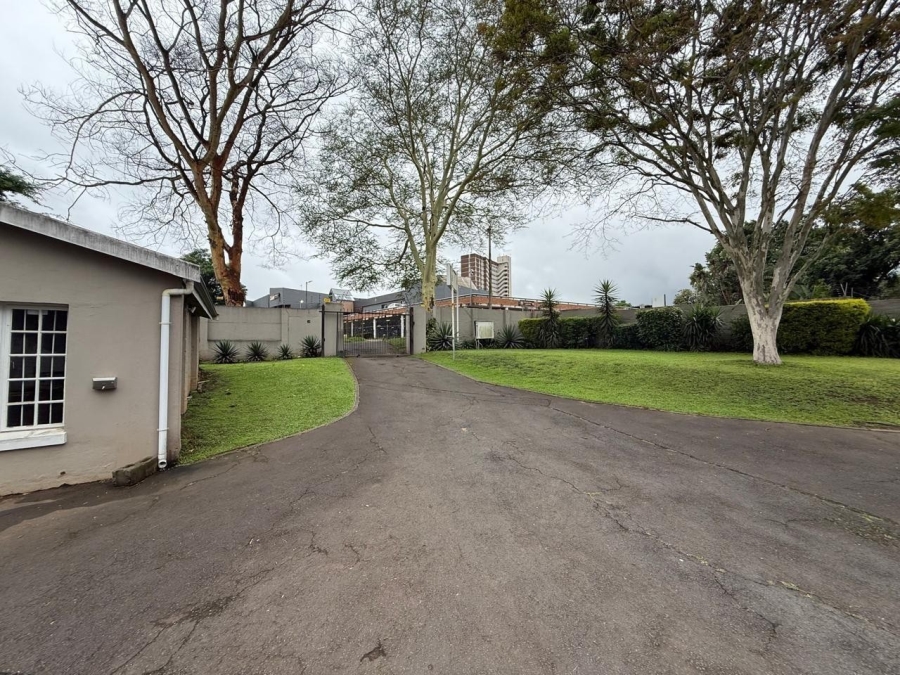 Commercial Property for Sale in Scottsville KwaZulu-Natal