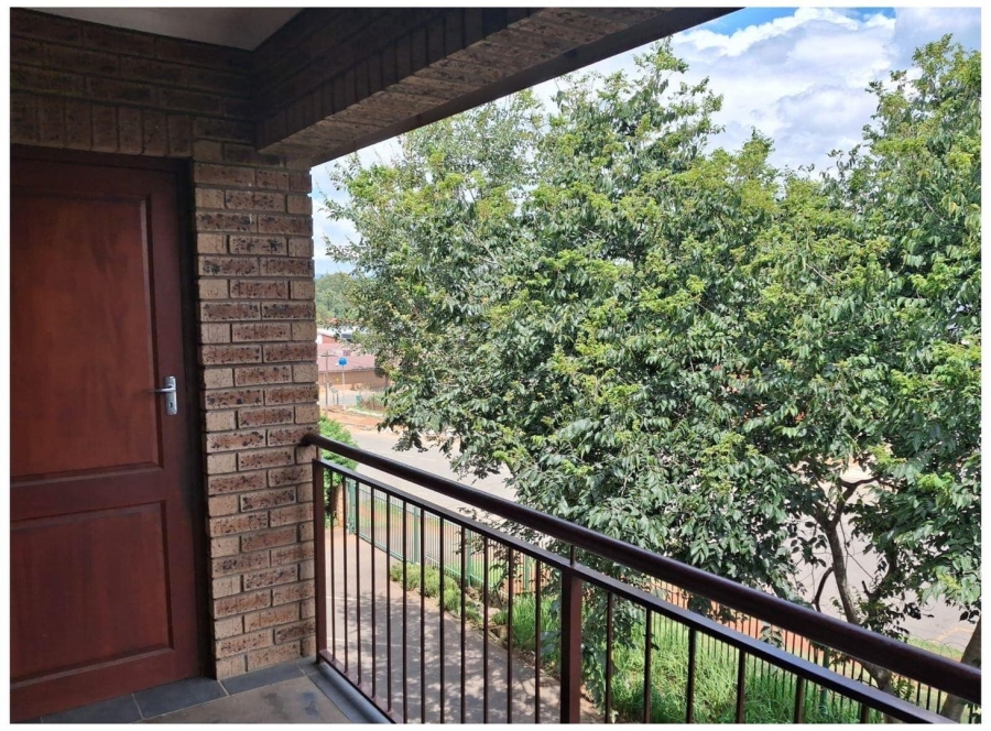 2 Bedroom Property for Sale in Howick KwaZulu-Natal