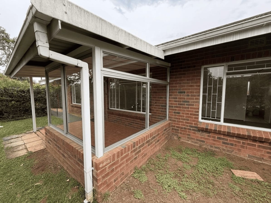 2 Bedroom Property for Sale in Amberglen KwaZulu-Natal