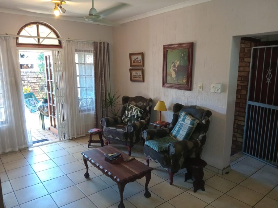 2 Bedroom Property for Sale in Arboretum KwaZulu-Natal