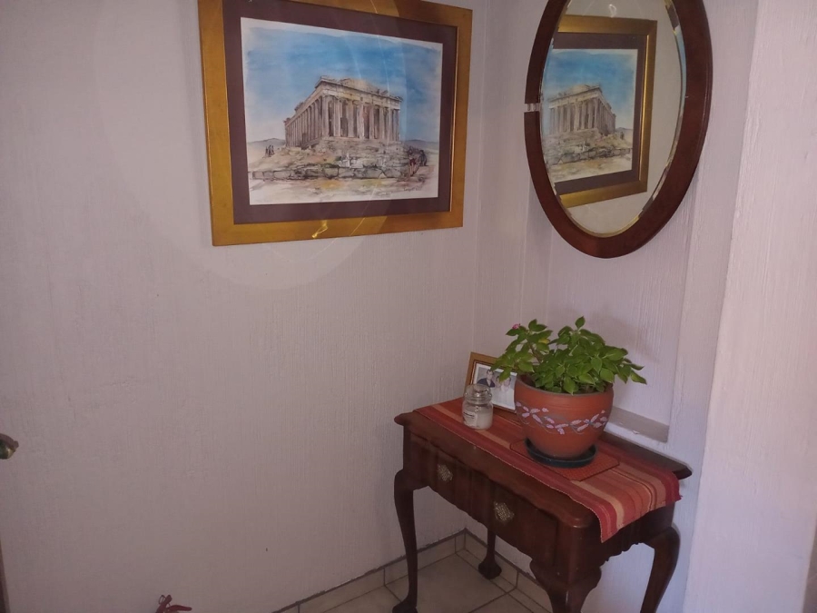 2 Bedroom Property for Sale in Arboretum KwaZulu-Natal