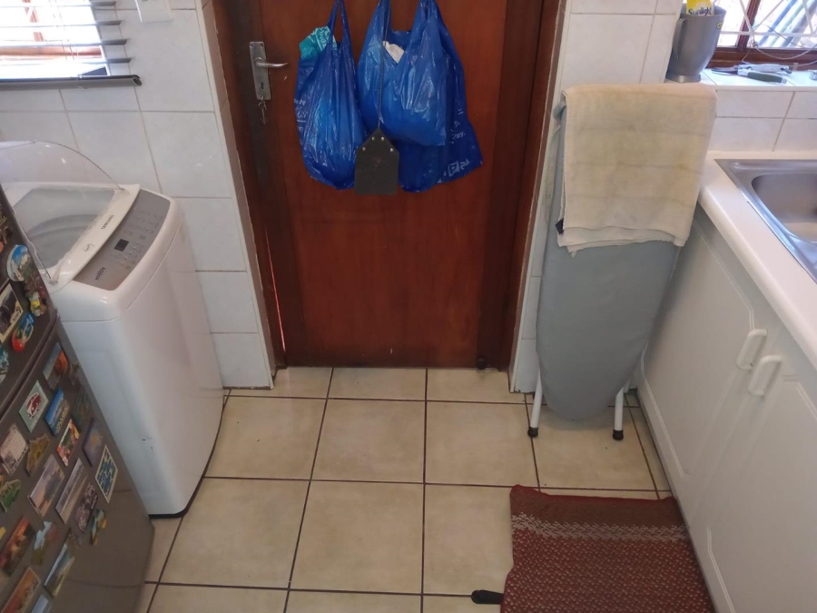 2 Bedroom Property for Sale in Arboretum KwaZulu-Natal
