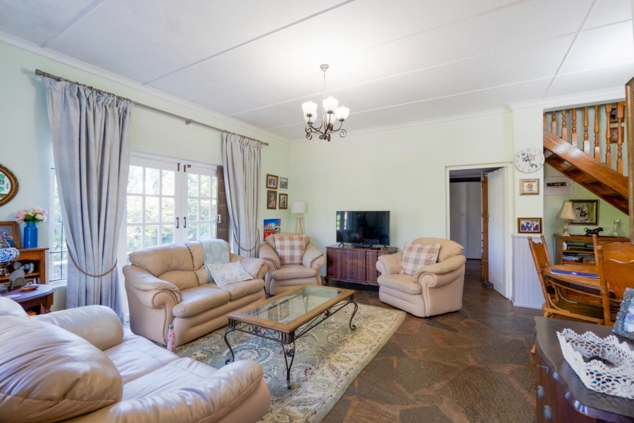 4 Bedroom Property for Sale in Amanzimtoti KwaZulu-Natal