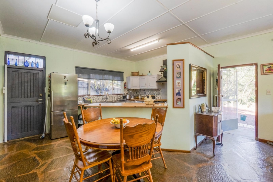 4 Bedroom Property for Sale in Amanzimtoti KwaZulu-Natal