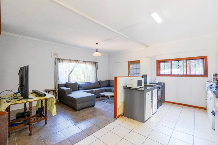 4 Bedroom Property for Sale in Amanzimtoti KwaZulu-Natal