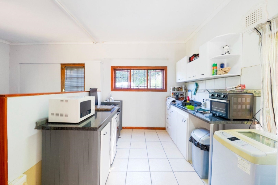 4 Bedroom Property for Sale in Amanzimtoti KwaZulu-Natal