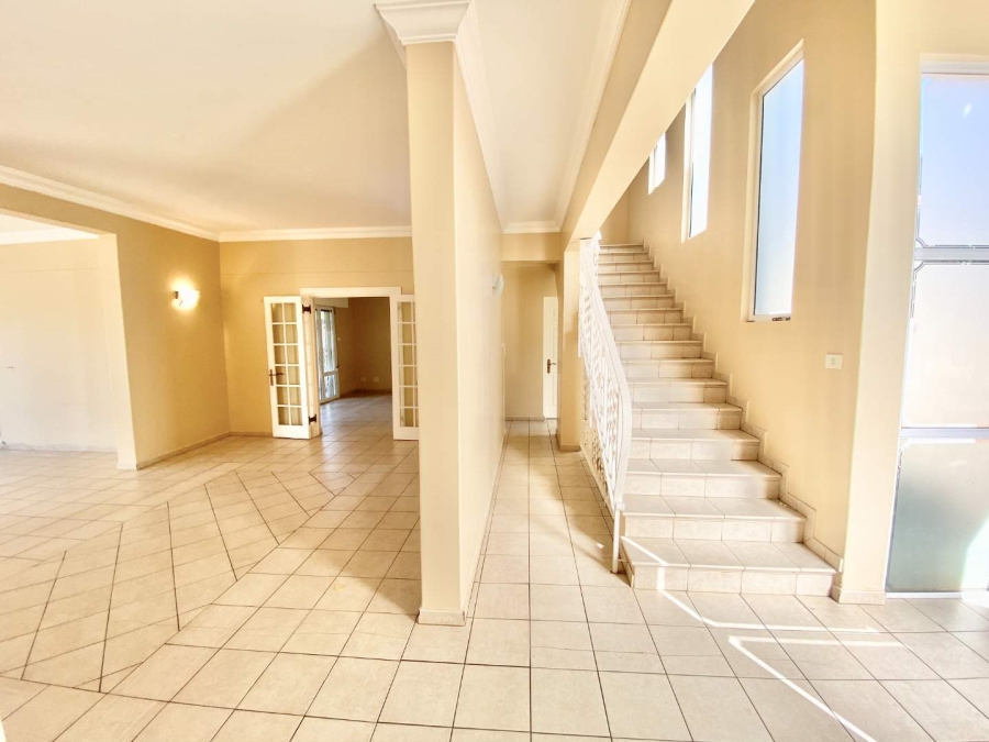 4 Bedroom Property for Sale in Umhlanga KwaZulu-Natal