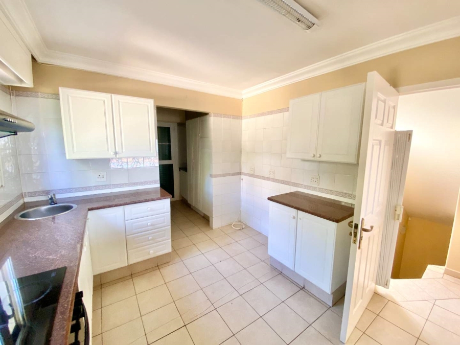 4 Bedroom Property for Sale in Umhlanga KwaZulu-Natal