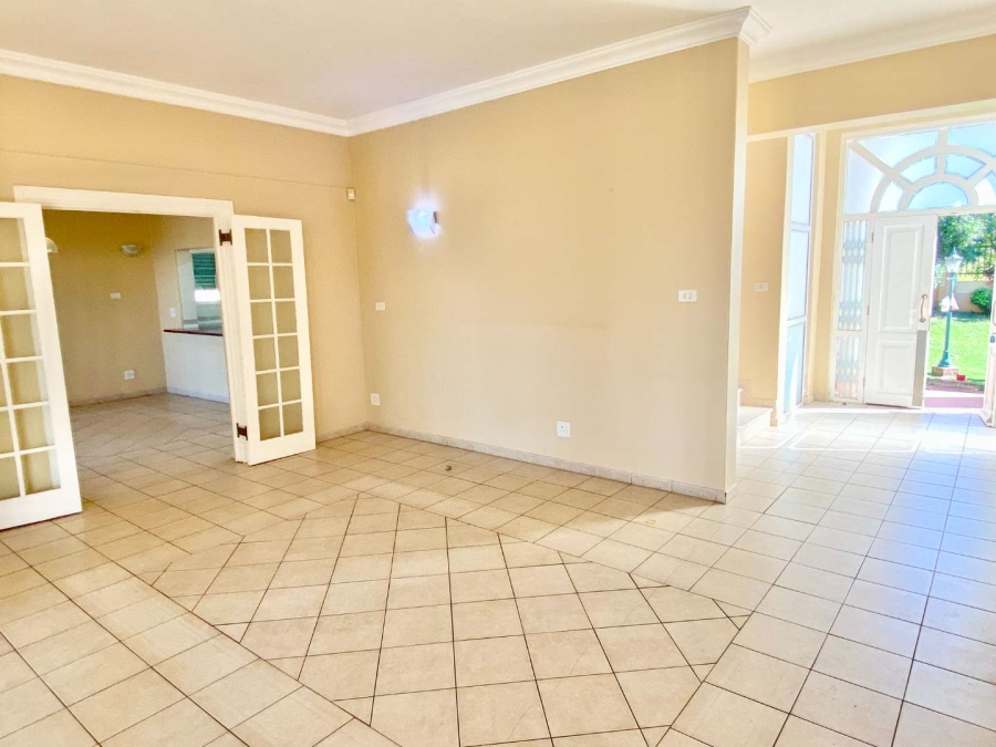 4 Bedroom Property for Sale in Umhlanga KwaZulu-Natal