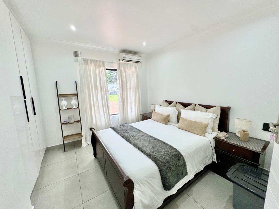4 Bedroom Property for Sale in Herrwood Park KwaZulu-Natal