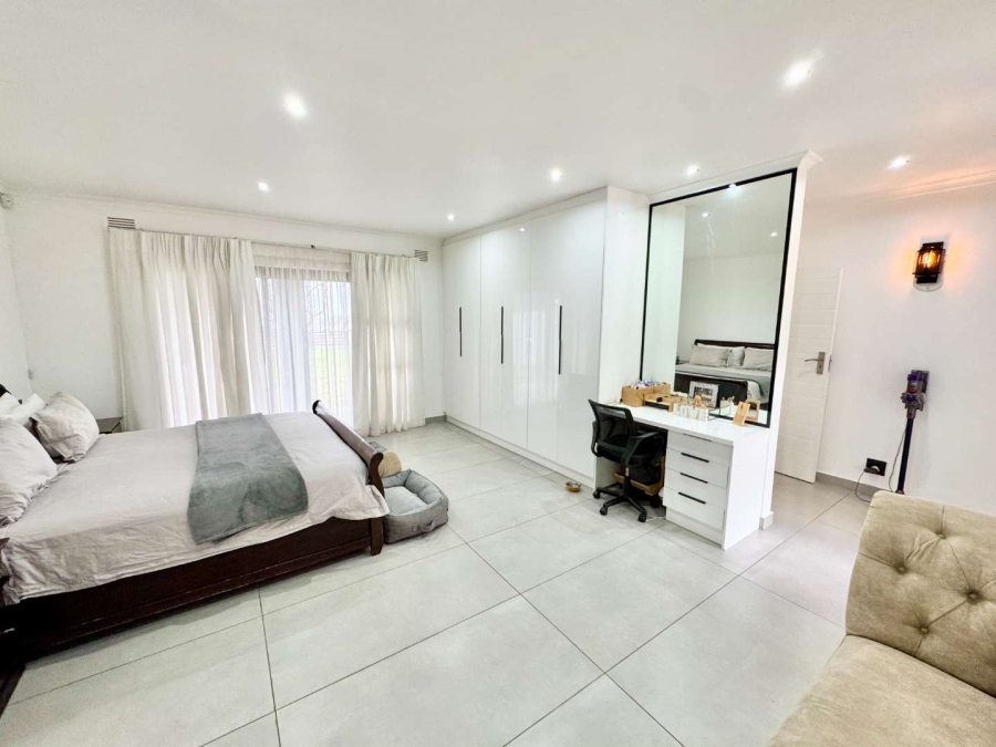 4 Bedroom Property for Sale in Herrwood Park KwaZulu-Natal