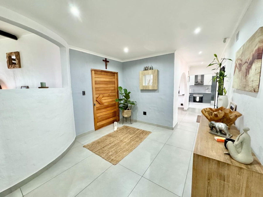 4 Bedroom Property for Sale in Herrwood Park KwaZulu-Natal