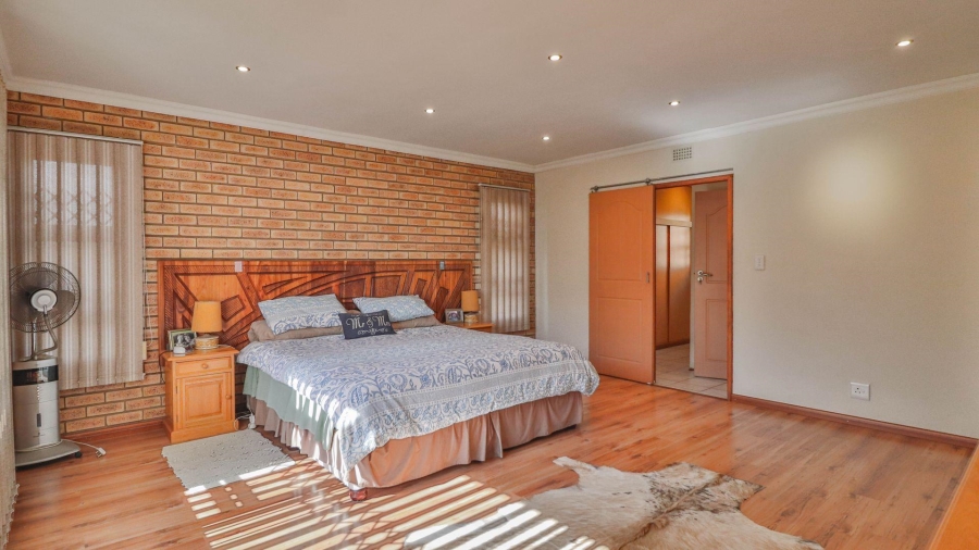 2 Bedroom Property for Sale in Ottos Bluff KwaZulu-Natal
