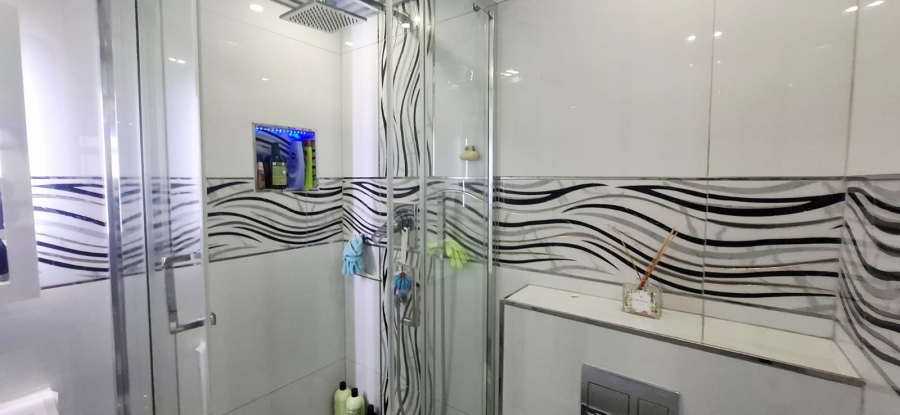 2 Bedroom Property for Sale in North Beach KwaZulu-Natal