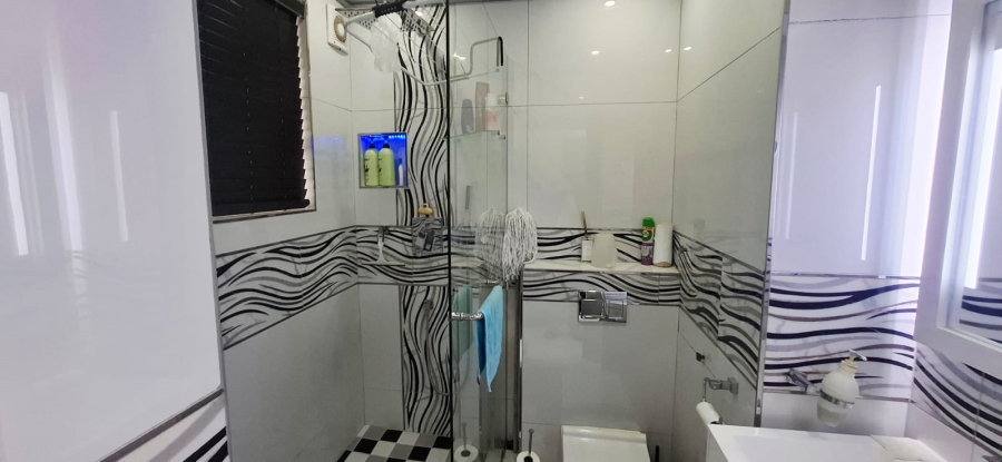 2 Bedroom Property for Sale in North Beach KwaZulu-Natal