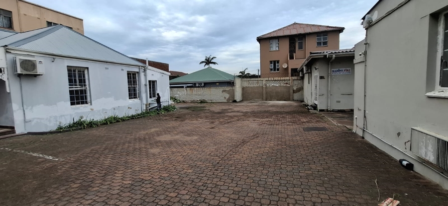 To Let Commercial Property for Rent in Glenwood KwaZulu-Natal