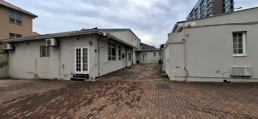 To Let Commercial Property for Rent in Glenwood KwaZulu-Natal
