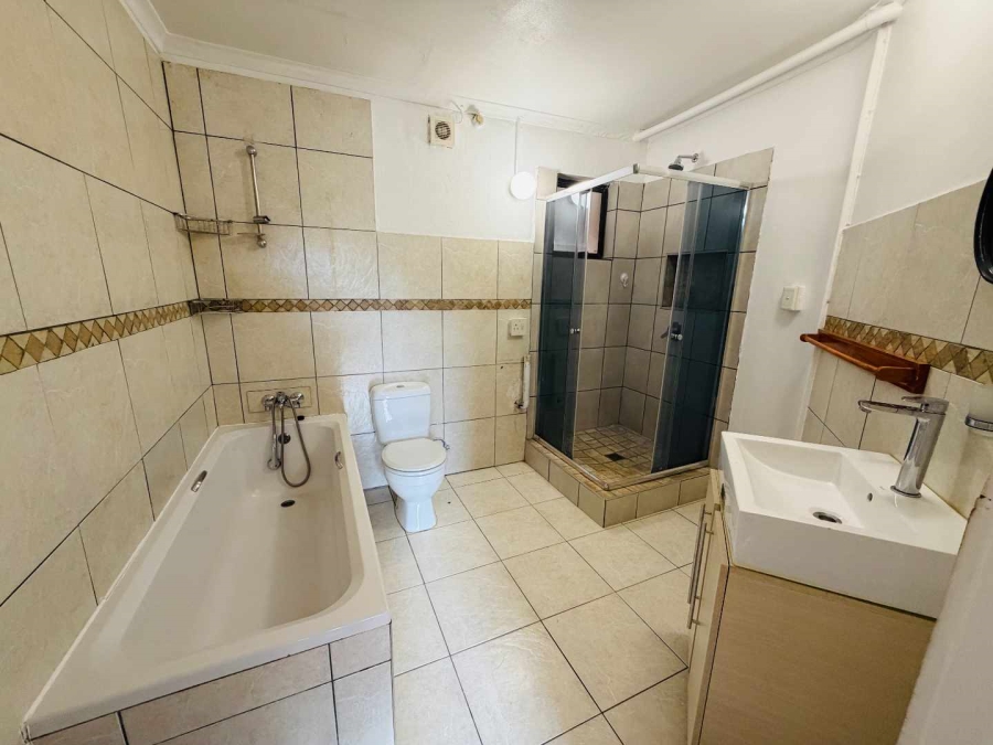 To Let 2 Bedroom Property for Rent in Park Hill KwaZulu-Natal