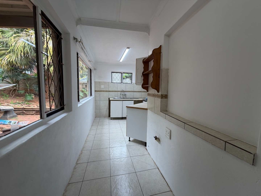 To Let 2 Bedroom Property for Rent in Park Hill KwaZulu-Natal