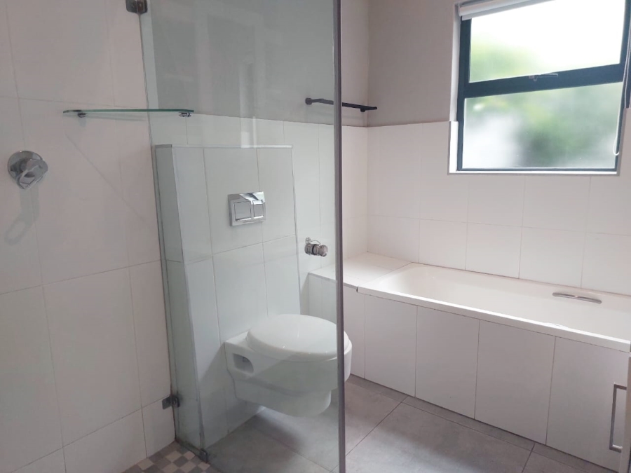 To Let 4 Bedroom Property for Rent in Palm Lakes Estate KwaZulu-Natal