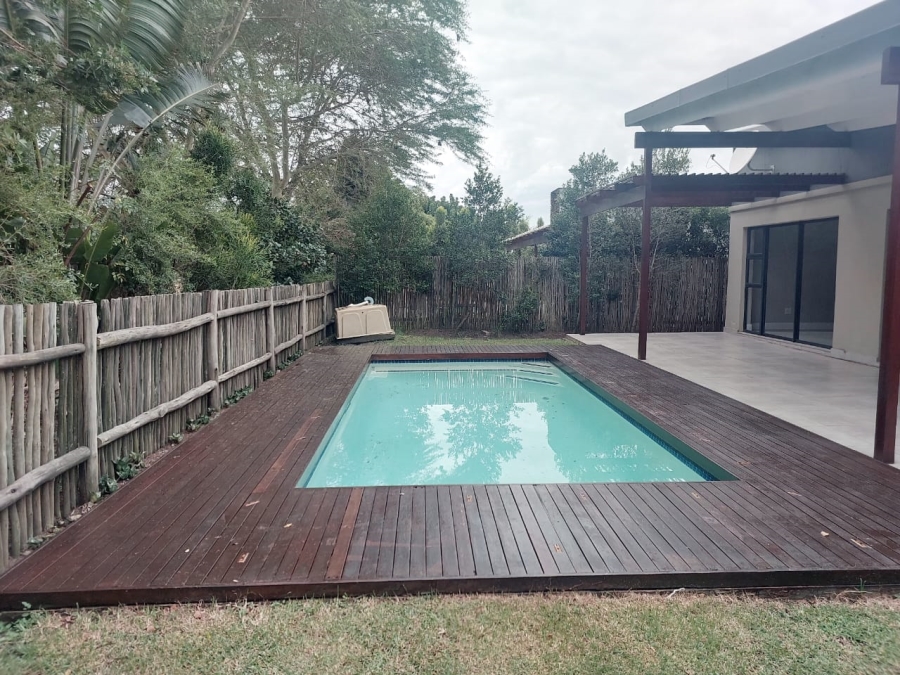 To Let 4 Bedroom Property for Rent in Palm Lakes Estate KwaZulu-Natal