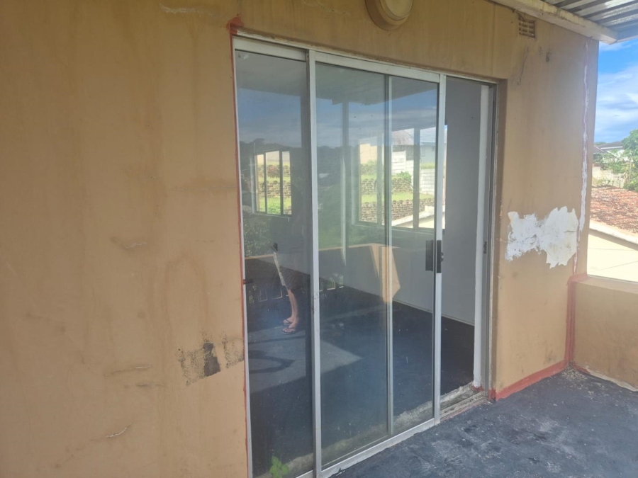 7 Bedroom Property for Sale in Bluff KwaZulu-Natal