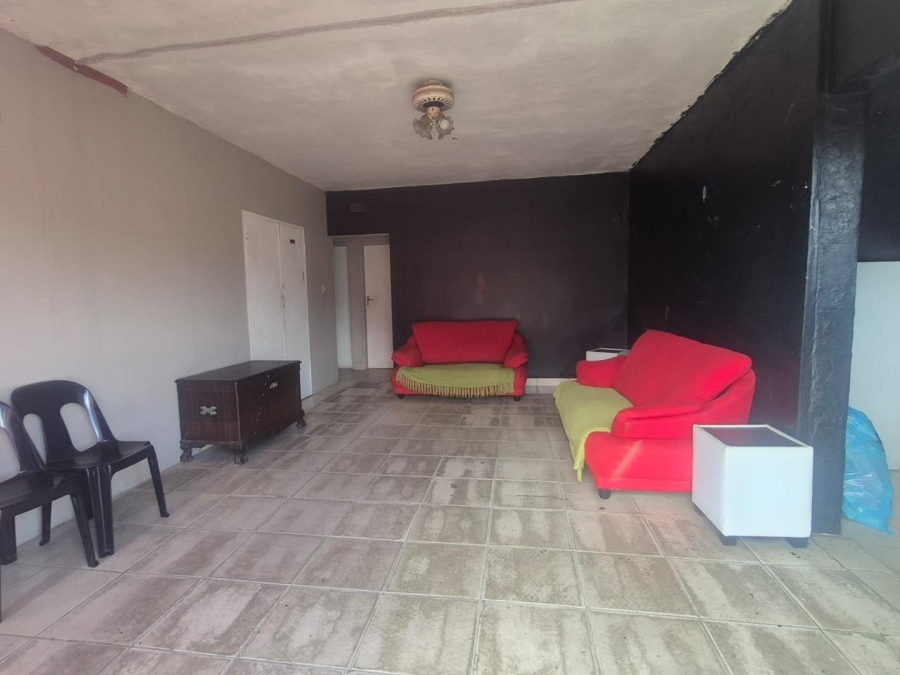 7 Bedroom Property for Sale in Bluff KwaZulu-Natal