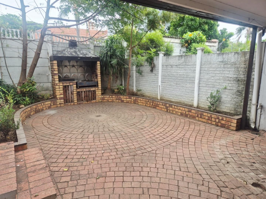 3 Bedroom Property for Sale in Windermere KwaZulu-Natal