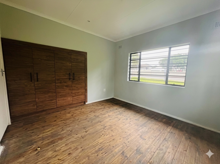 To Let 2 Bedroom Property for Rent in Athlone KwaZulu-Natal